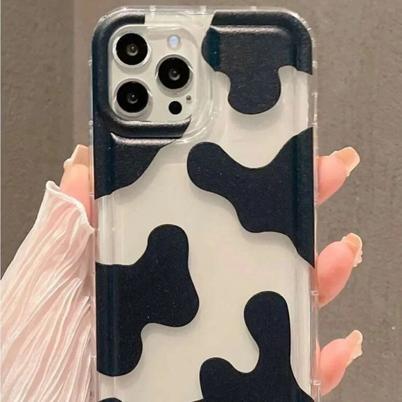 ⚠️Clearance iPhone 15/Pro/Pro Max Cow Print Phone Case - Picture 3 of 5